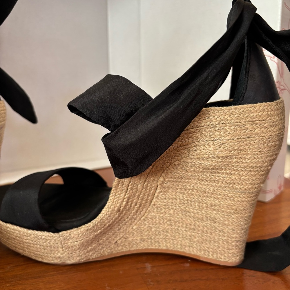 Ugg Women’s Jules Platform Wedge Ribbon Tie Espadrille Sandals Black/Beige sz 9 - Picture 12 of 16